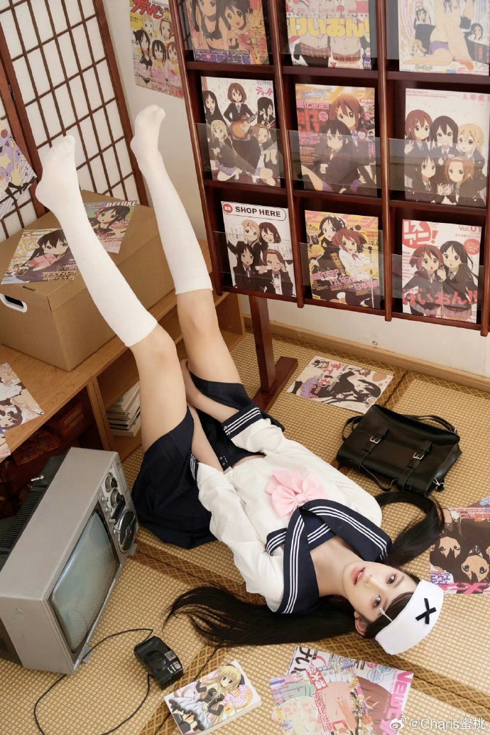 奥本海默 封面